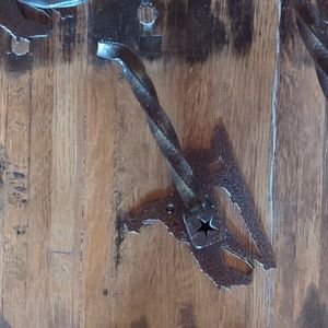 Complete Set High Quality Cowboy Bathroom Convenience Fixtures and Decor.